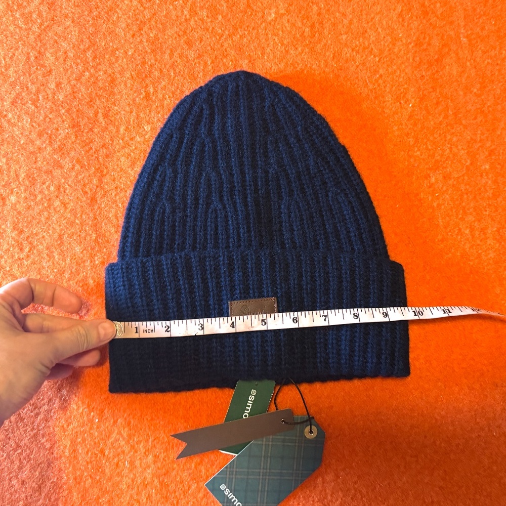 Simons navy blue ribbed pure recycled lambswool chunky tuque hat beanie NWT - Picture 6 of 11